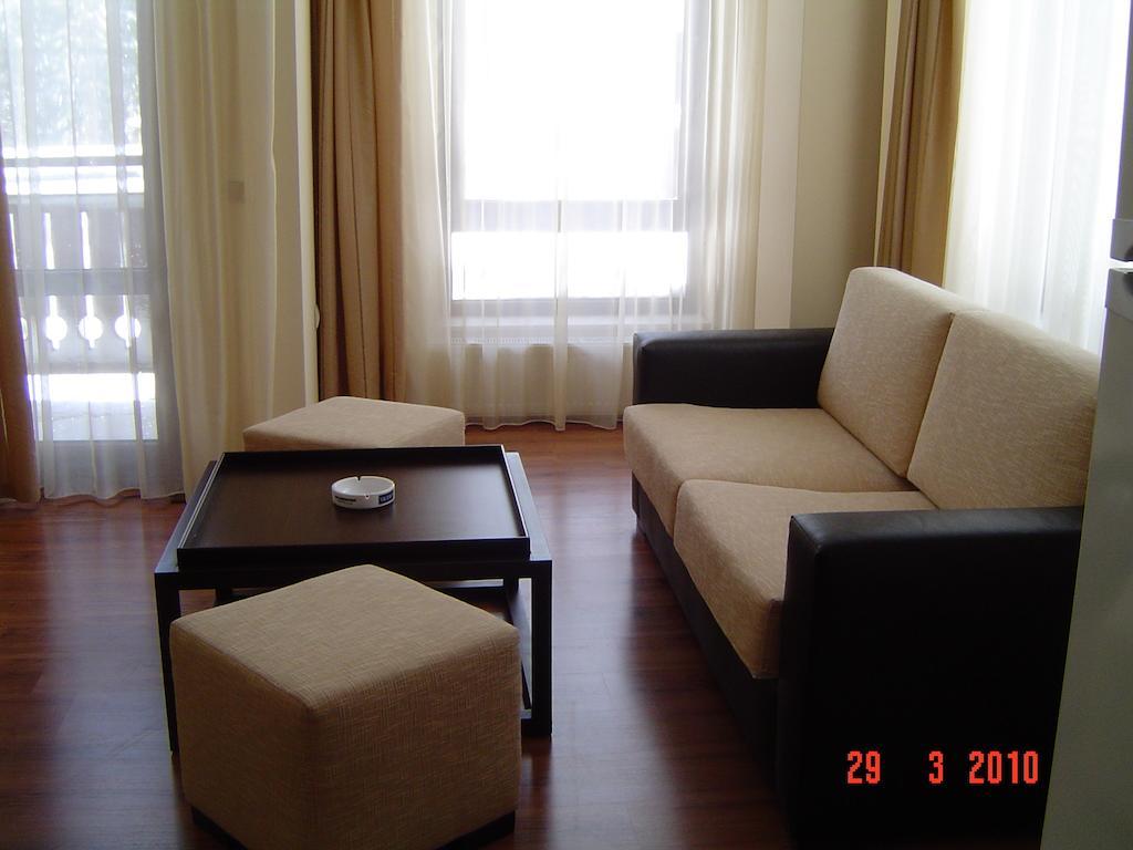 Spider House Aparthotel Пампорово Номер фото