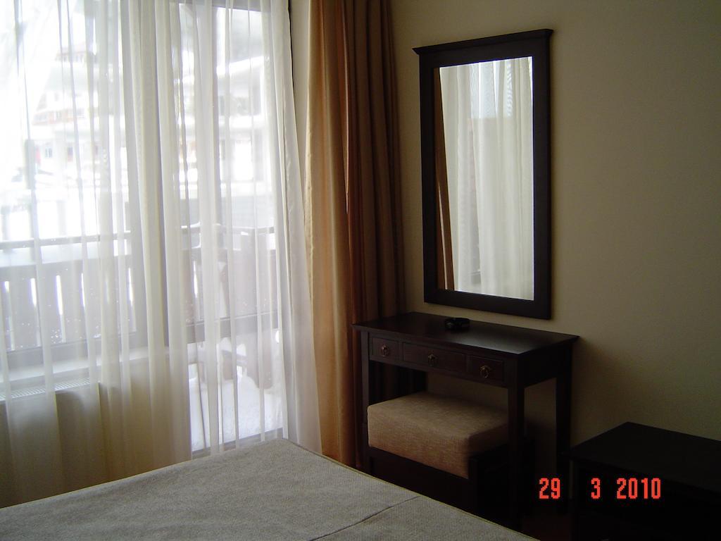Spider House Aparthotel Пампорово Номер фото